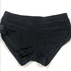 Black Booty (pole) shorts